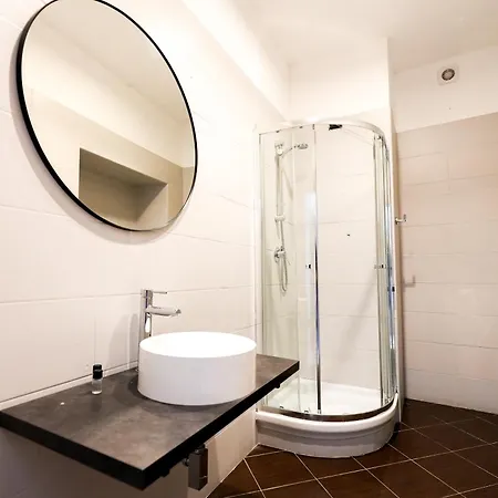 R-home Fine Guest house